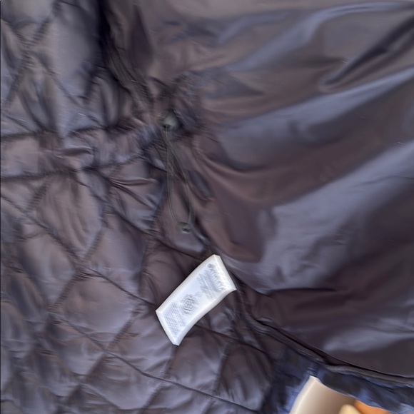 Athleta black & navy quilted puffy vest - Picture 9 of 11